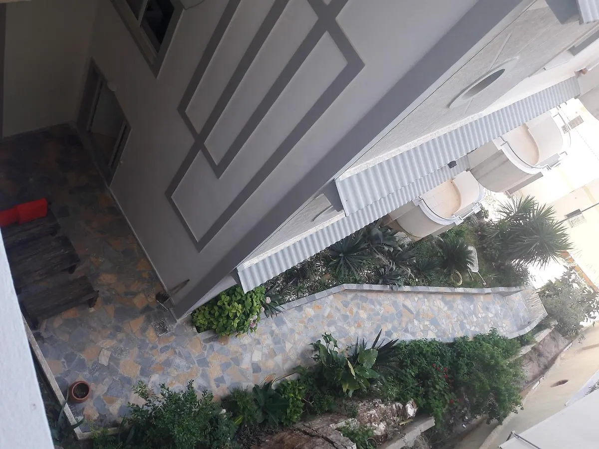Paradiso Apartments Sarande